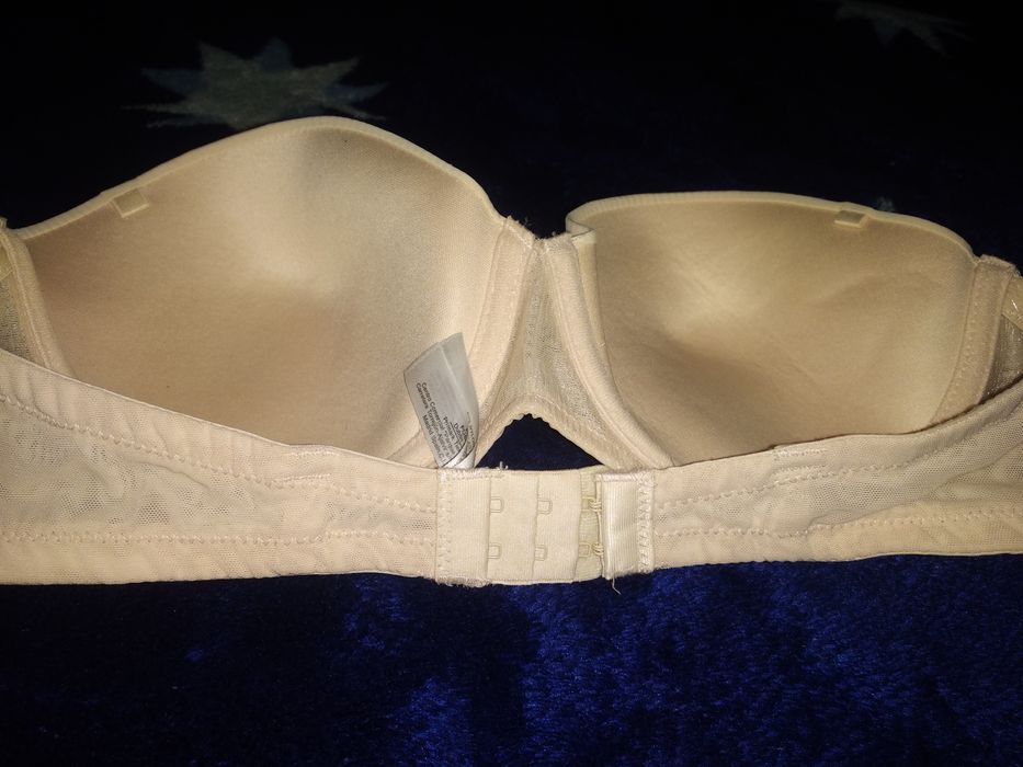 Новий бюстик гарний