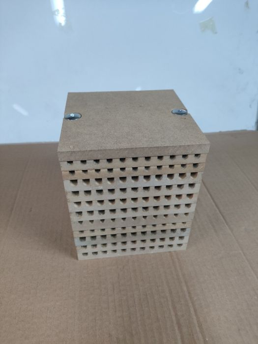 Domek płytki MDF pszczoła murarka osmia rufa