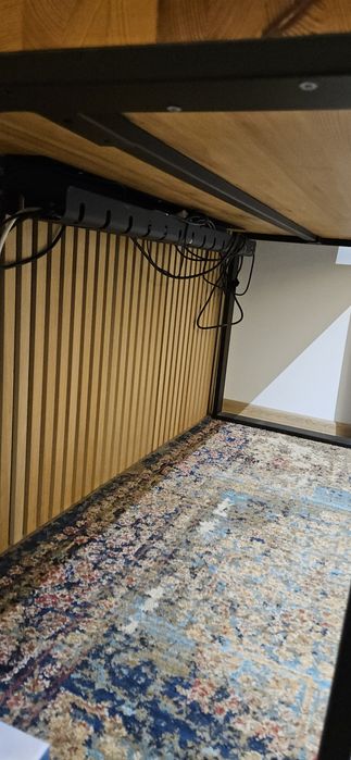 Masywny sosnowy stół, biurko loft