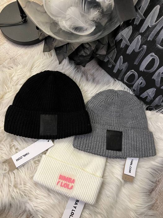 Шапка сіра, чорна, Karl Lagerfeld