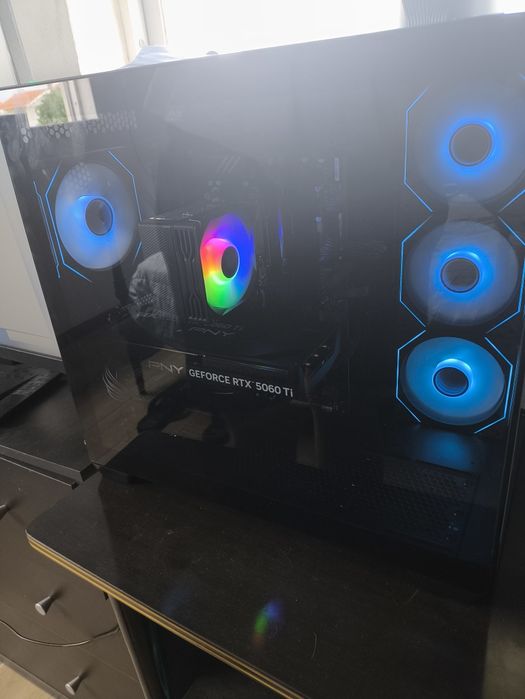 Computador Gaming AM5 | RTX 5060 Ti | Ryzen 7 8700F | 16GB DDR5 (Garantias)