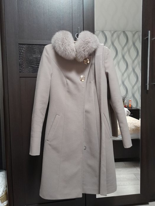 Пальто жіноче зимове