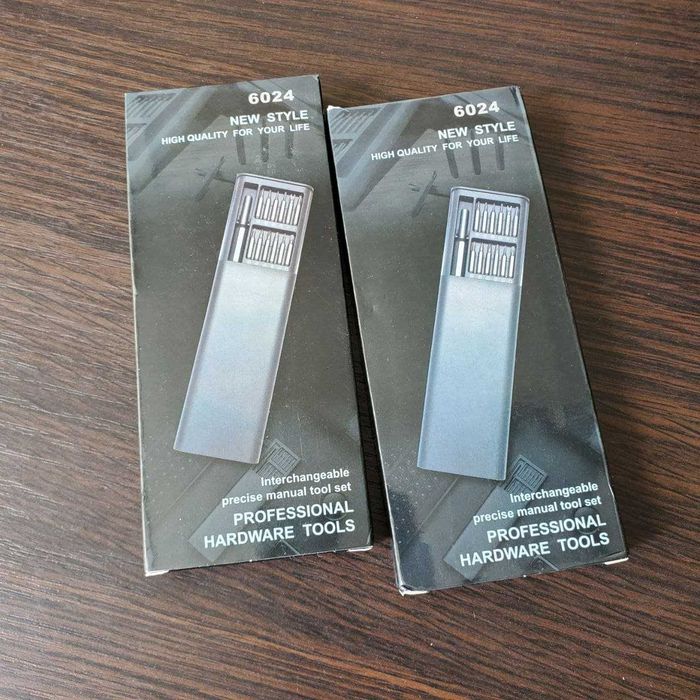 Набор бит professional hardware tools с отверткой