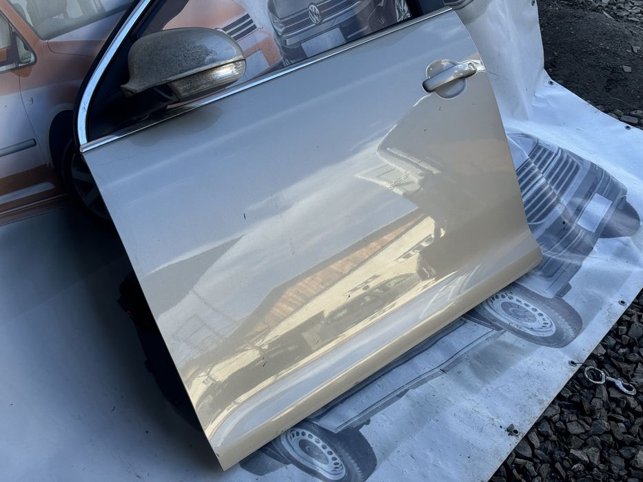 Дверка Golf jetta 5 6 універсал гольф 5 6 двері дверь гольф LP7W
