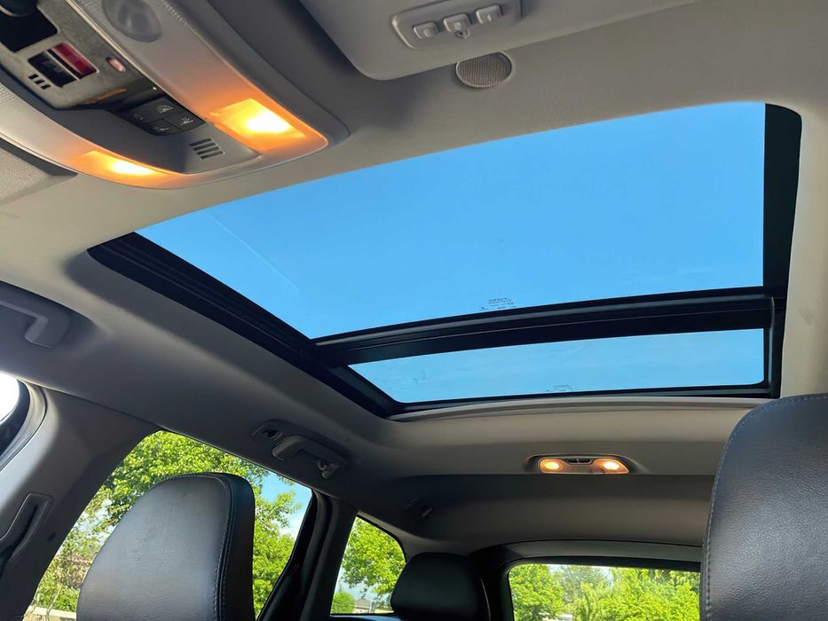 Volvo XC60      2015