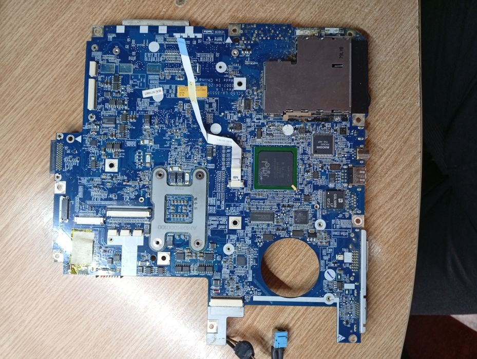 Ноутбук Acer Aspire 5720ZG. По запчастям.