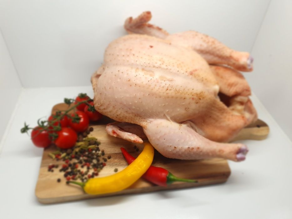 Kurczaki z chowu tradycyjnego zdrowe mięso na rosół i do pieczenia