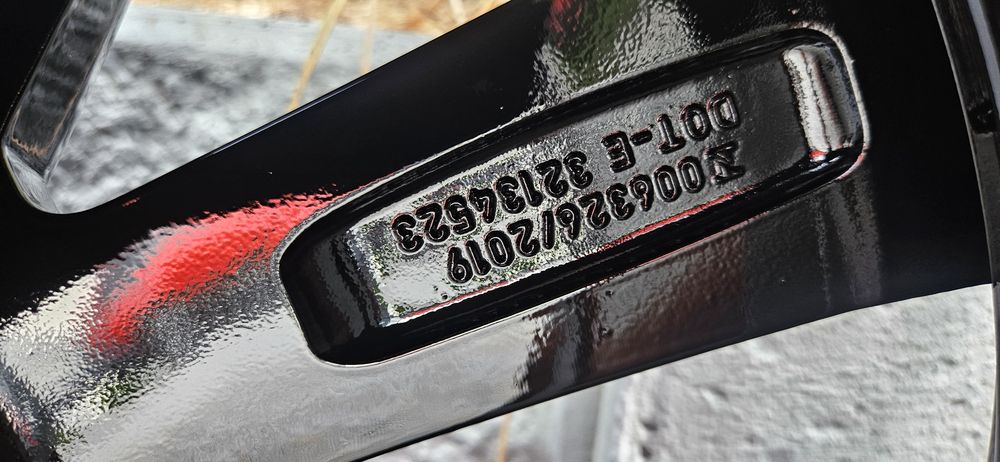 VOLVO - PolestarEngineered  - felgi 19"