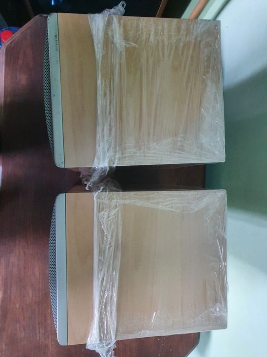 Срочно продам акустику немецкие колонки Canton LE 103.