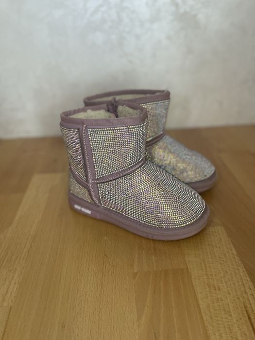 Кросівки кроси туфлі