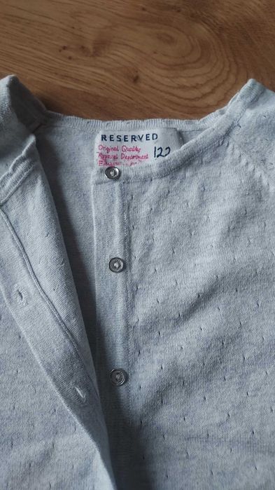 Reserved swetry dla bliźniaczek 122
