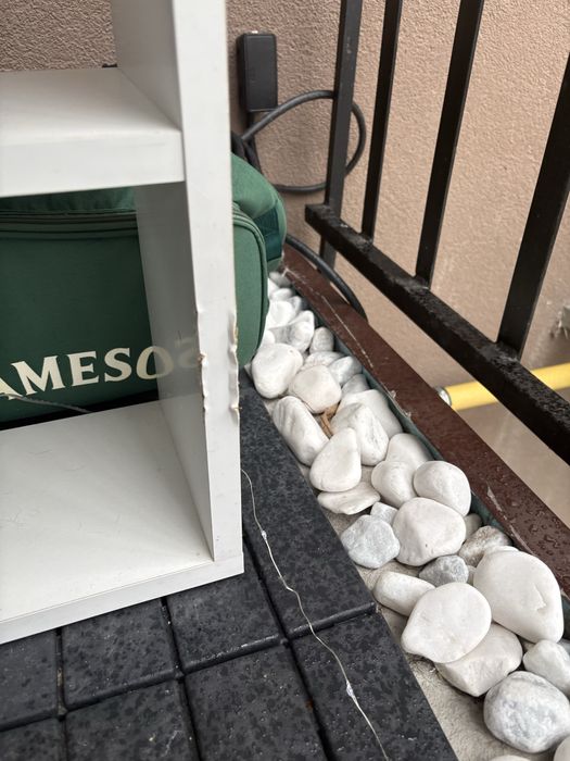 стіл письмовий невеликий