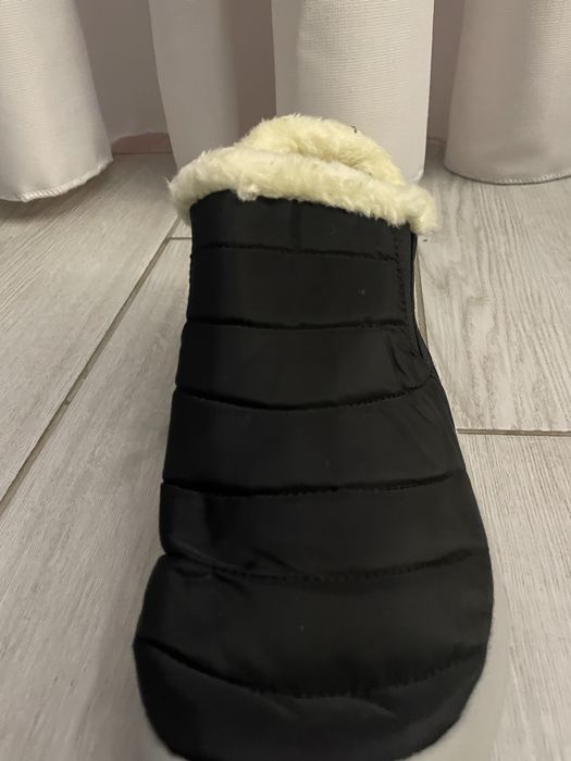 Продам новые зимние мужские красовки