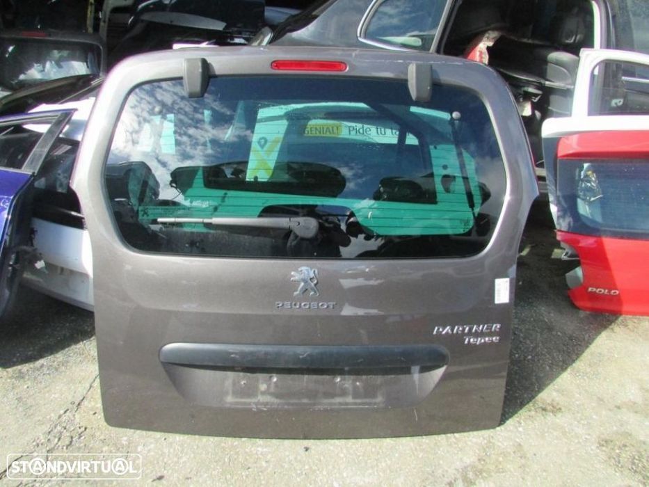 Tampa da mala Peugeot Partner do ano 2015