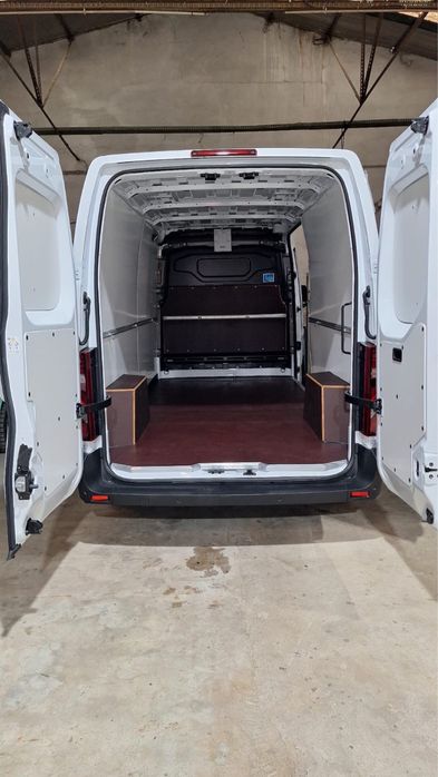 Renault master como nova