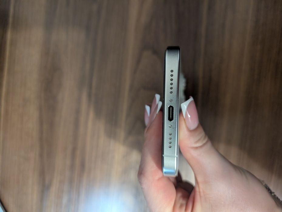 Iphone 15 pro max 256 Apple