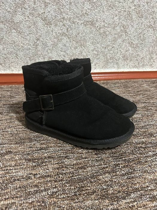 Угги 37 р 24 см в чудовому стані