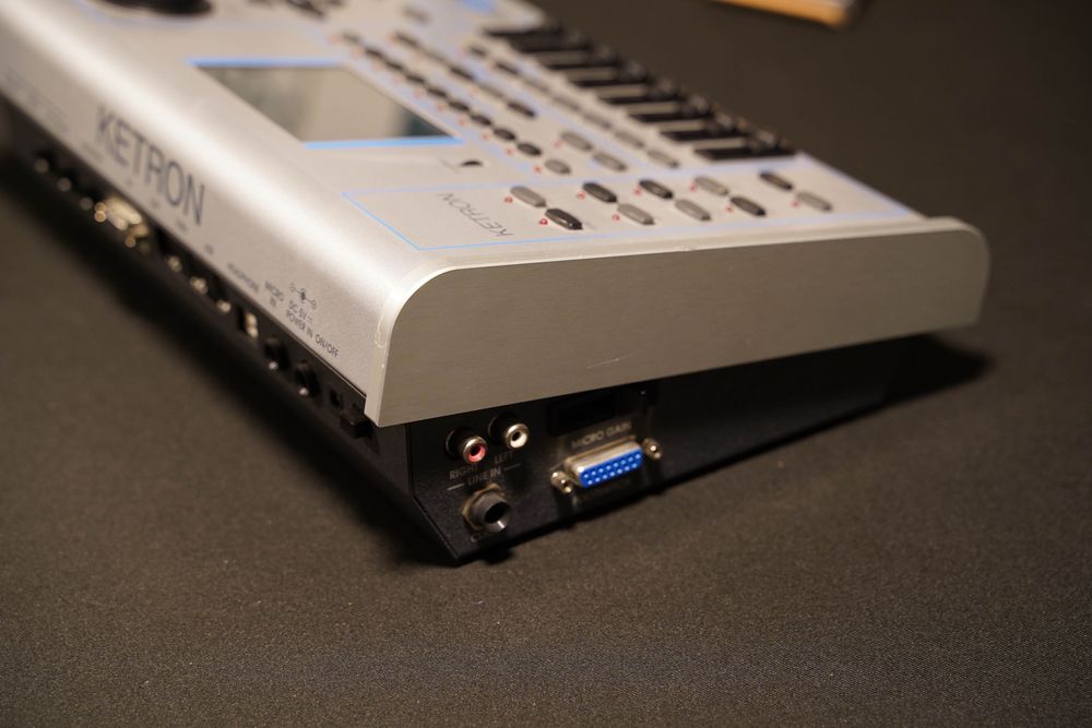 KETRON MIDJAY plus - odtwarzacz player  MIDI/WAVE/MP3