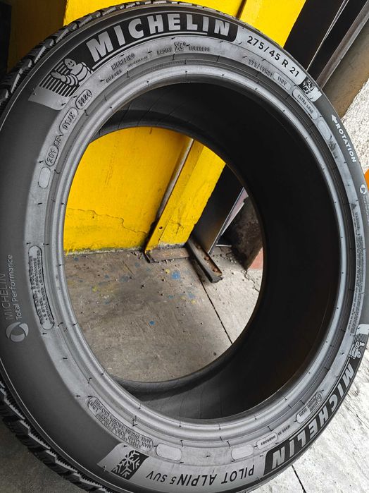 R21 275 45/R21 315 40 шини зимові 24р Michelin Pilot Alpin 5 преміум