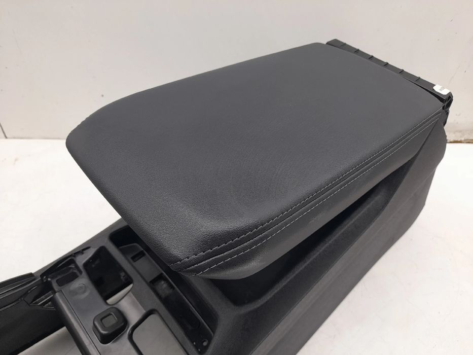 Apoio de braço AUDI A5 (FU2)