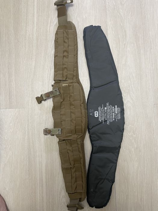 Військове спорядження