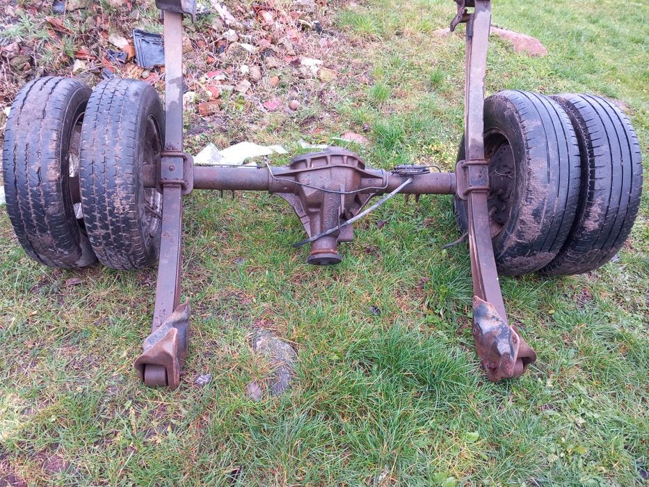 Tylni most ford transit 2003r