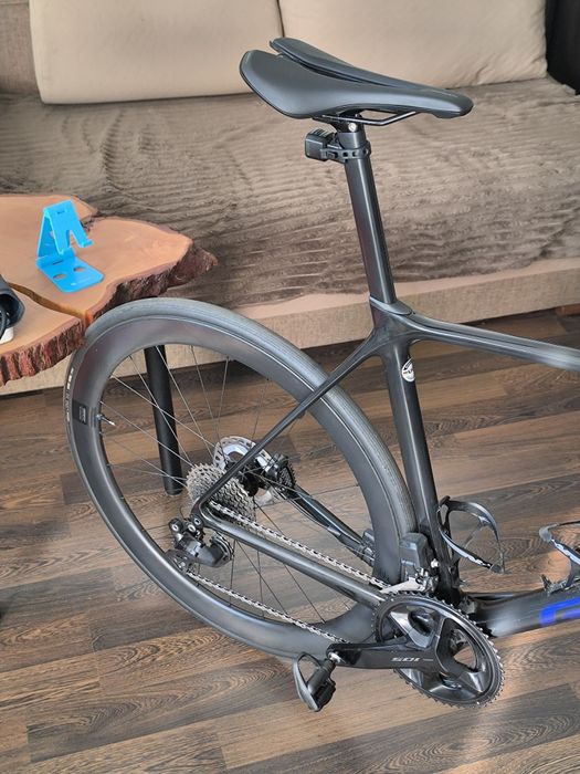 Rozmiar L Di2 karbon rama  Giant tcr advance1  Shimano 105   i koła karbon giant slr 2