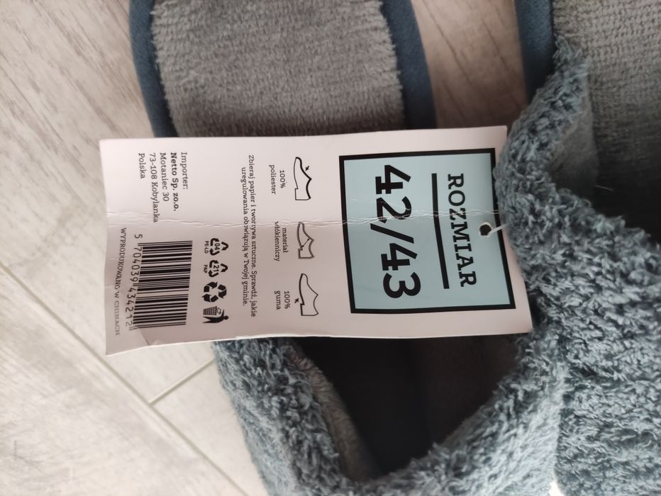 Kapcie meskie nowe rozmiar 42
