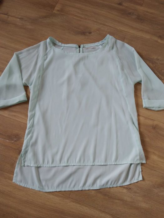 Bluzka rozmiar S Stradivarius rękaw 3/4