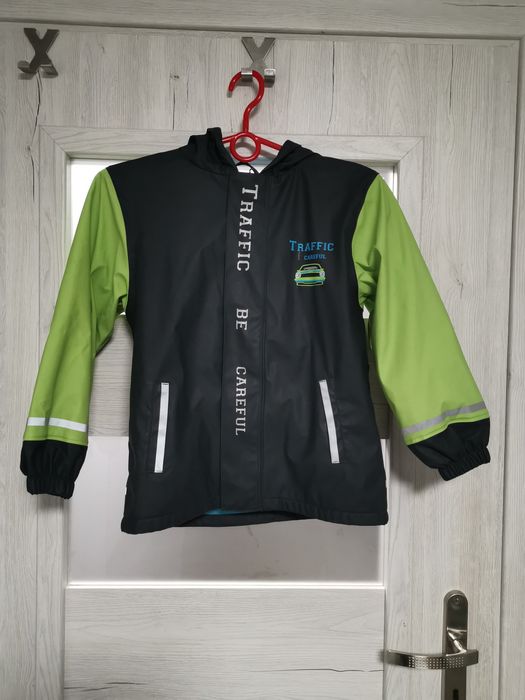 Kurtka przeciwdeszczowa 122/128