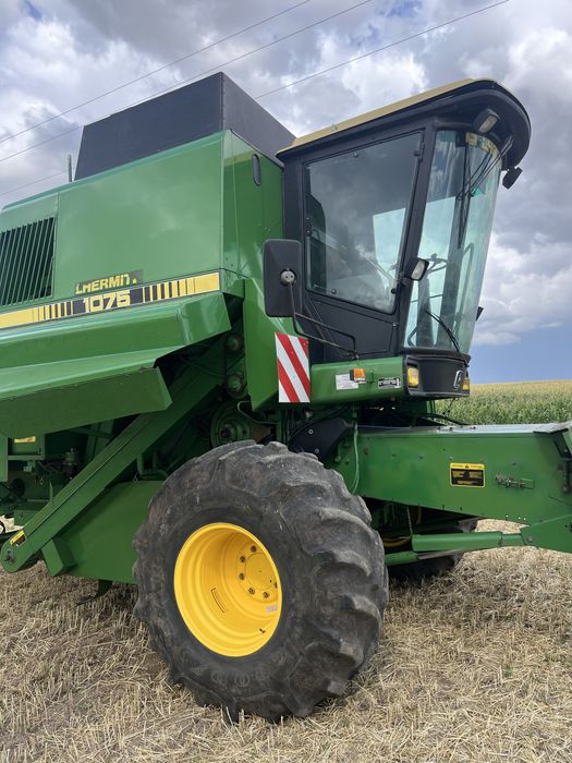 Свіжий комбайн John Deere 1075 в максимальній комплектації