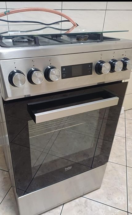 Beko kuchenka gazowa, piekarnik
