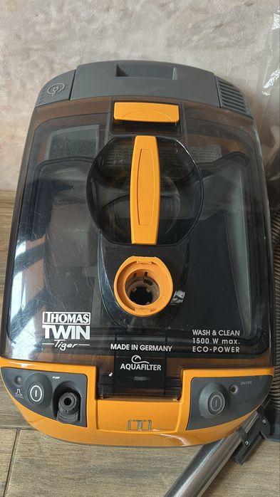 Миючий пилосос Thomas Twin tiger
