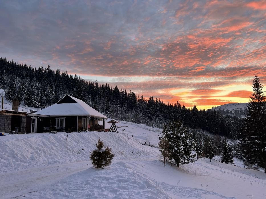 Котедж Zakyt.Чан-Сауна.Яблуниця-Буковель . Відпочинок у Карпатах