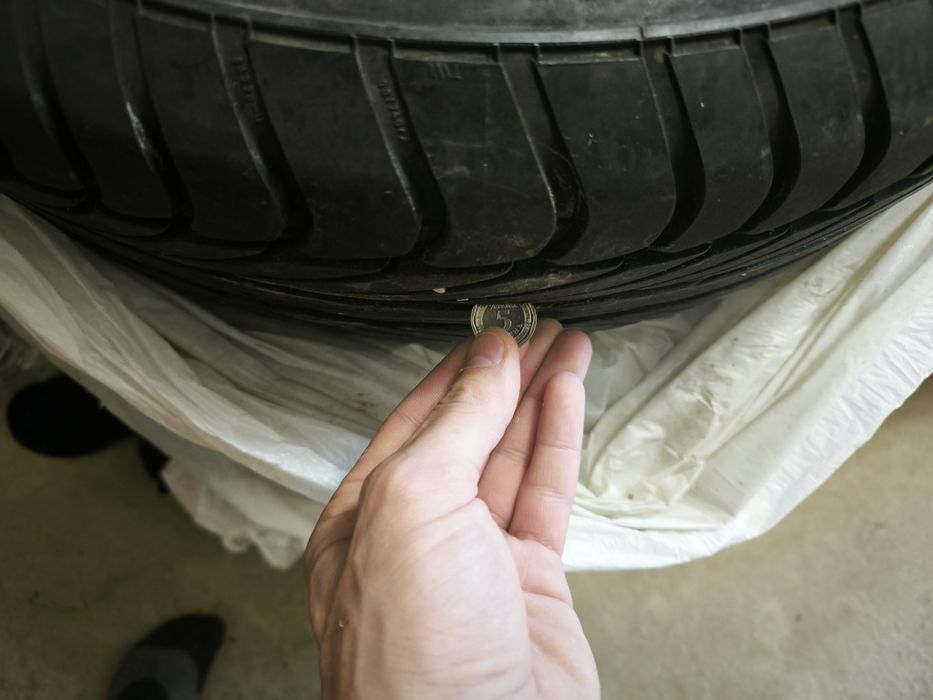 Продам скати 4 шт Barum Bravuris 215/60 r15 2016 рік