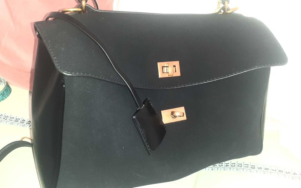 Bolsa preta chique nova