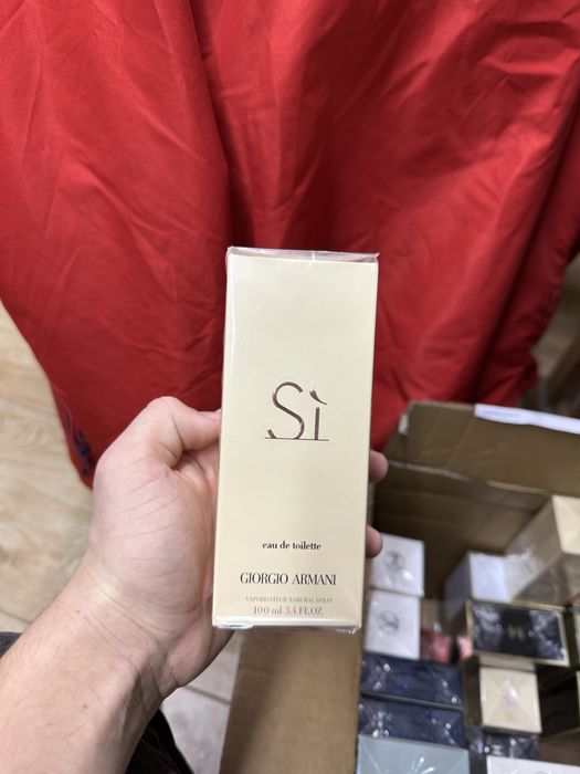 damski perfum Giorgio armani Si