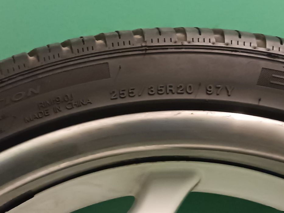 Felgi z oponami BMW E60 R20