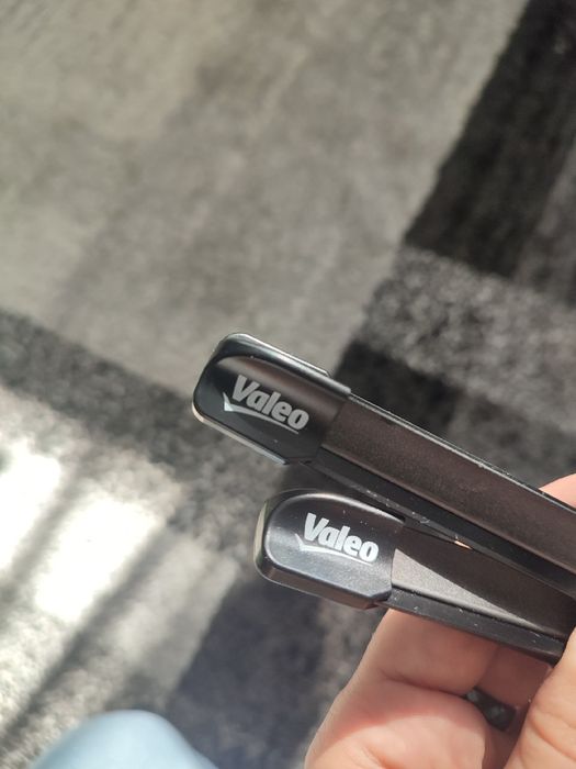 Wycieraczki samochodowe VALEO
