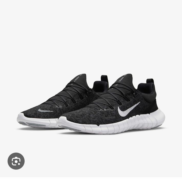 Оригінальні кросівки NIKE