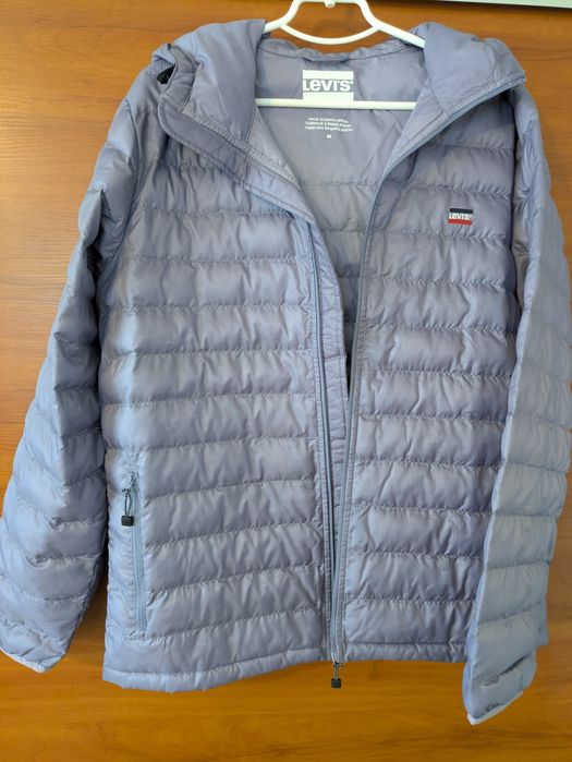 Męska kurtka wiosenna, liliowy, rozmiar M,"Levi's", nową. Polecam.