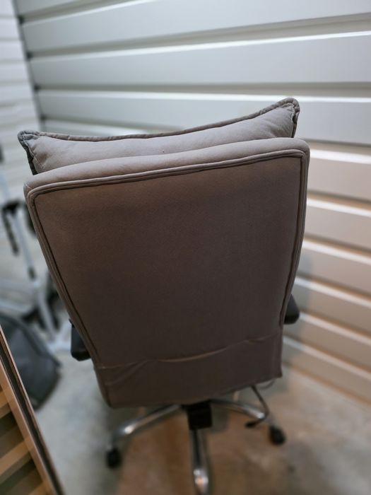 Cadeira de escritório massageadora