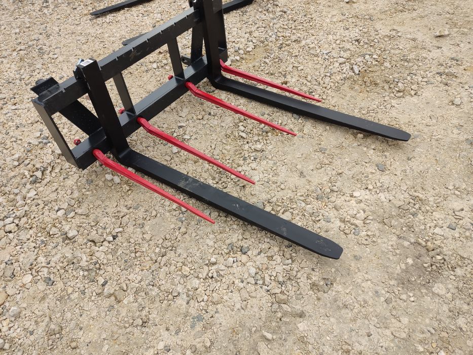 Paleciak do tura udzwig 2.5/3 tony dostawa na terenie polski