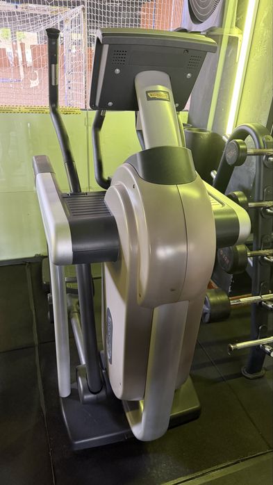 Elitica techongym