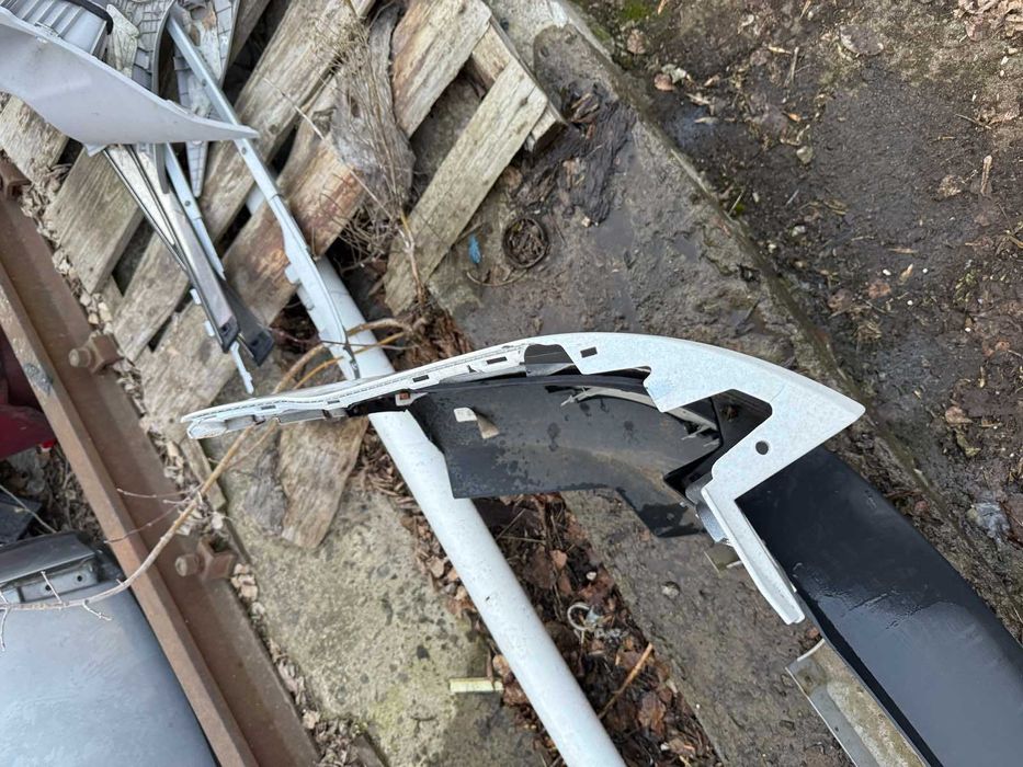 Задній бампер в зборі Ford Escape MK3 2013-2015