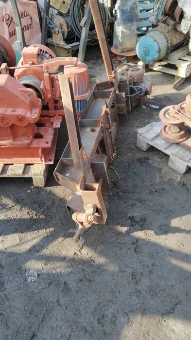 Садовая Лебедка крановая ц2у200 лебедка редуктор ц2у400 тельфер: 9 000 ...