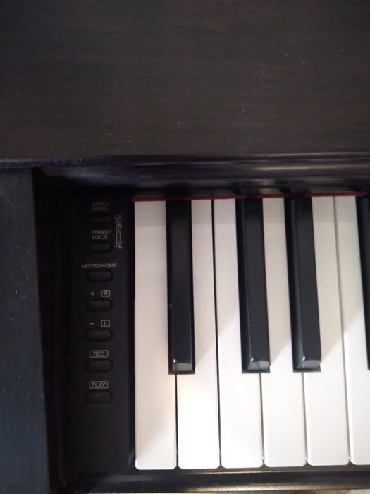 Sprzedam pianino YAMAHA AURIUS YDP 143-R