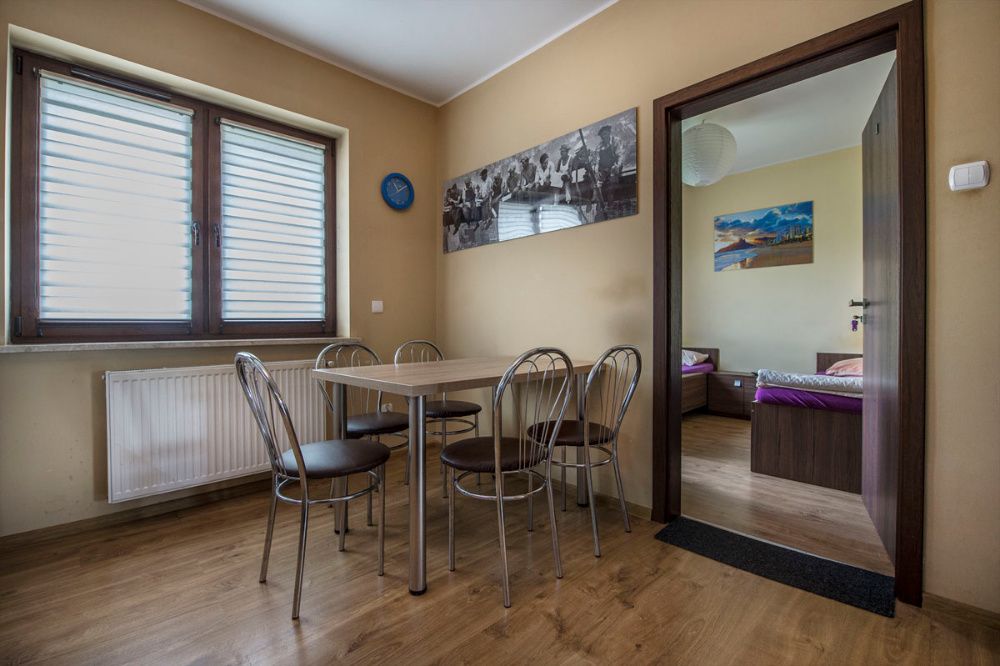 Noclegi pracownicze Ostrów Wielkopolski dla firm pokoje