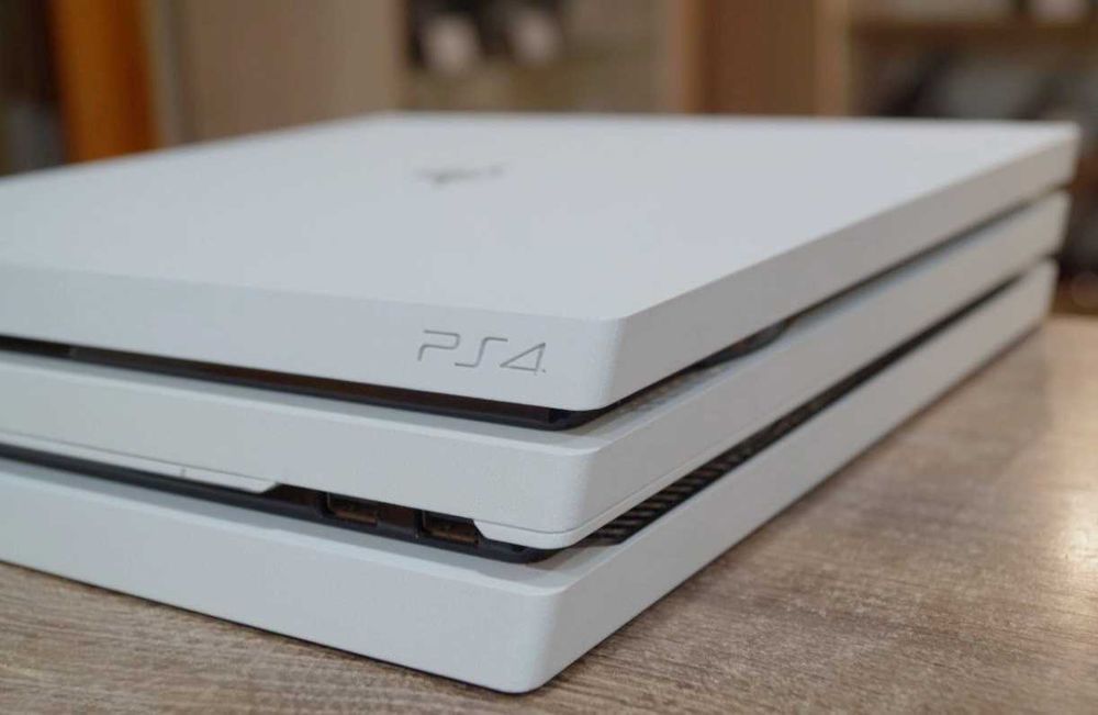 ГАРАНТІЯ Ігрова консоль Sony PlayStation 4 PRO White 1TB TVOYO