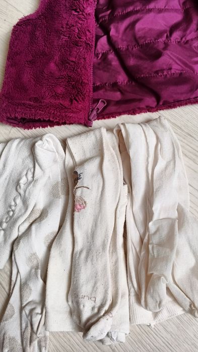 Пакет одягу для дівчинки 98-104 см жилетка , штани, кофти